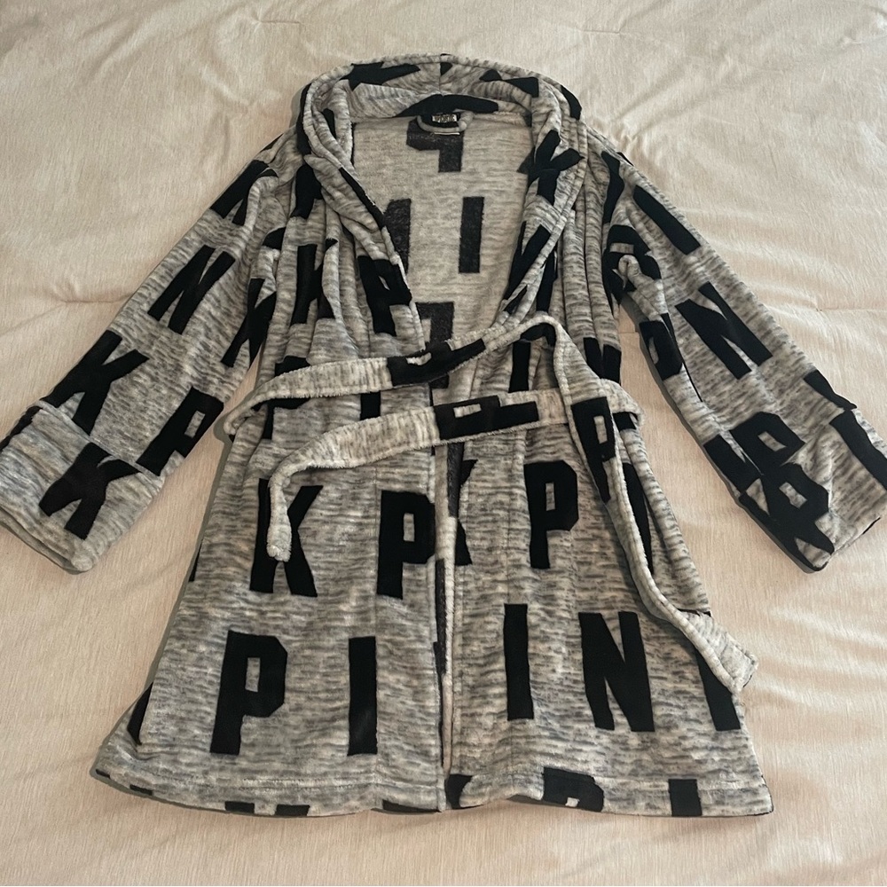 Victoria’s Secret Pink Bathrobe